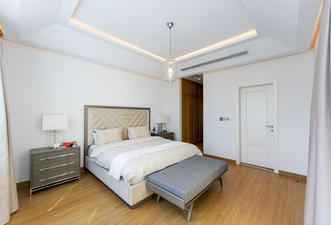 FULLY RENOVATED 3BR VILLA | DISTRICT 5, JUMEIRAH PARK presentation photo 3