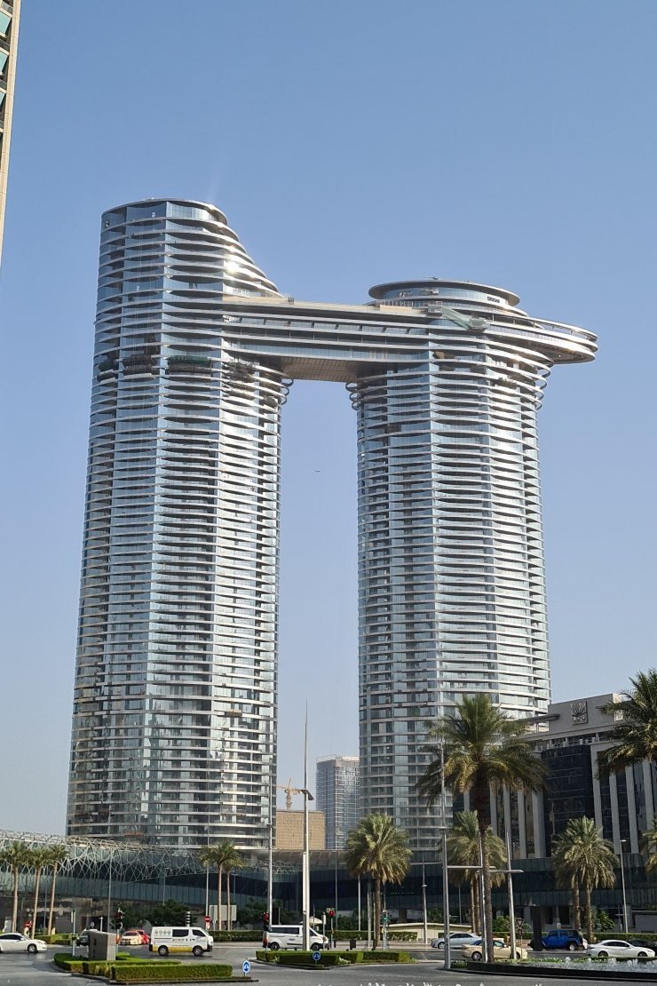 3-Bedroom + Maid's Residence in Address Sky View Tower 1 presentation photo 3