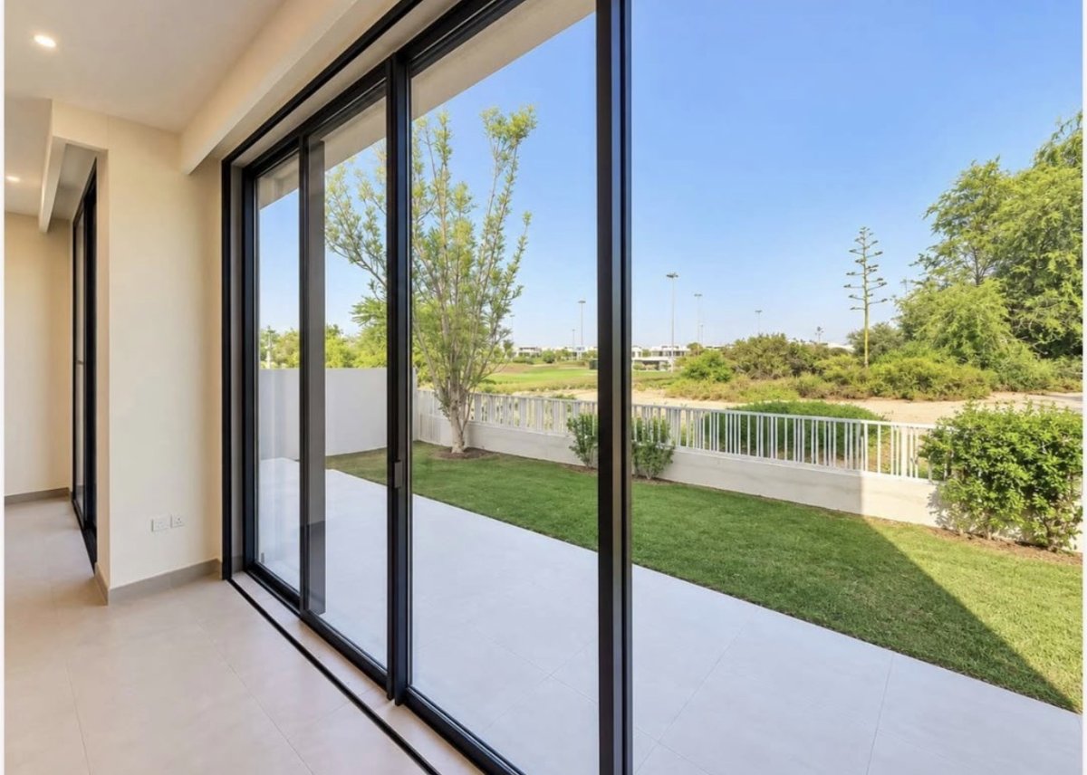 Club Villas | 4BR + Maid Golf Course Villa | Dubai Hills Estate presentation photo 3