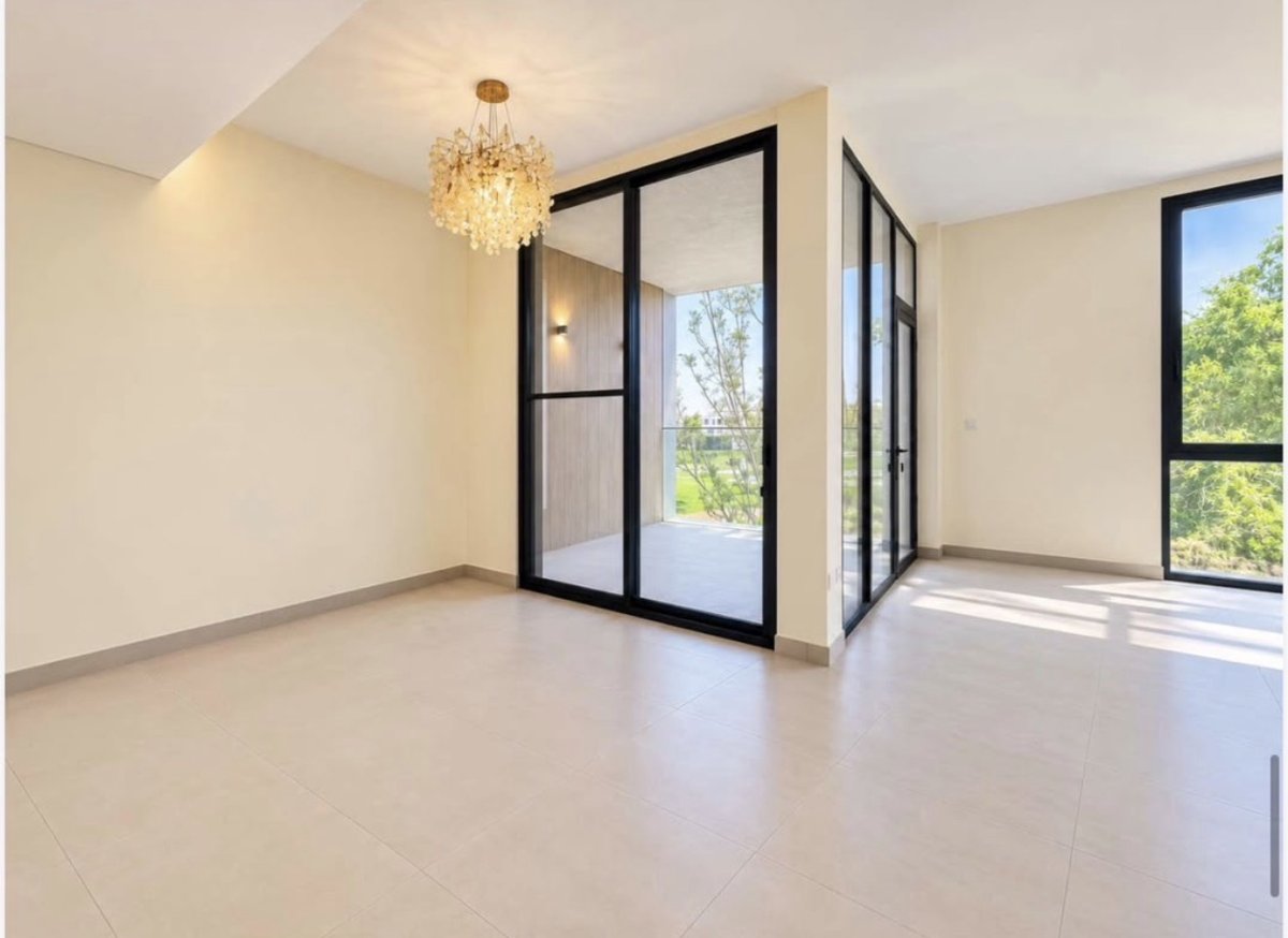 Club Villas | 4BR + Maid Golf Course Villa | Dubai Hills Estate presentation photo 4