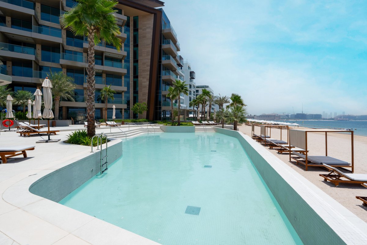 PALM JUMEIRAH | 3 br full sea view | private beach presentation photo 4