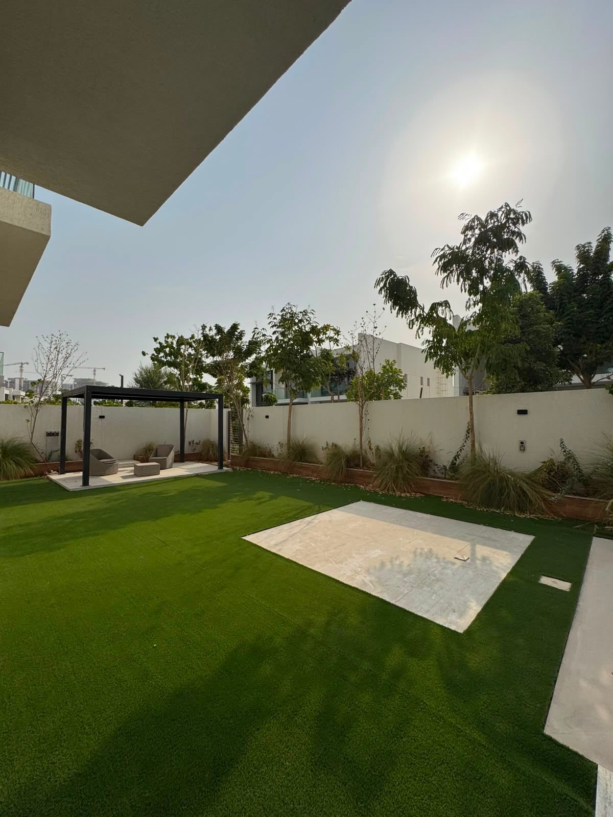 LUXURY 5BR + MAID’S | BRAND-NEW VILLA | DISTRICT ONE PHASE 3 | AED 21.5M presentation photo 3
