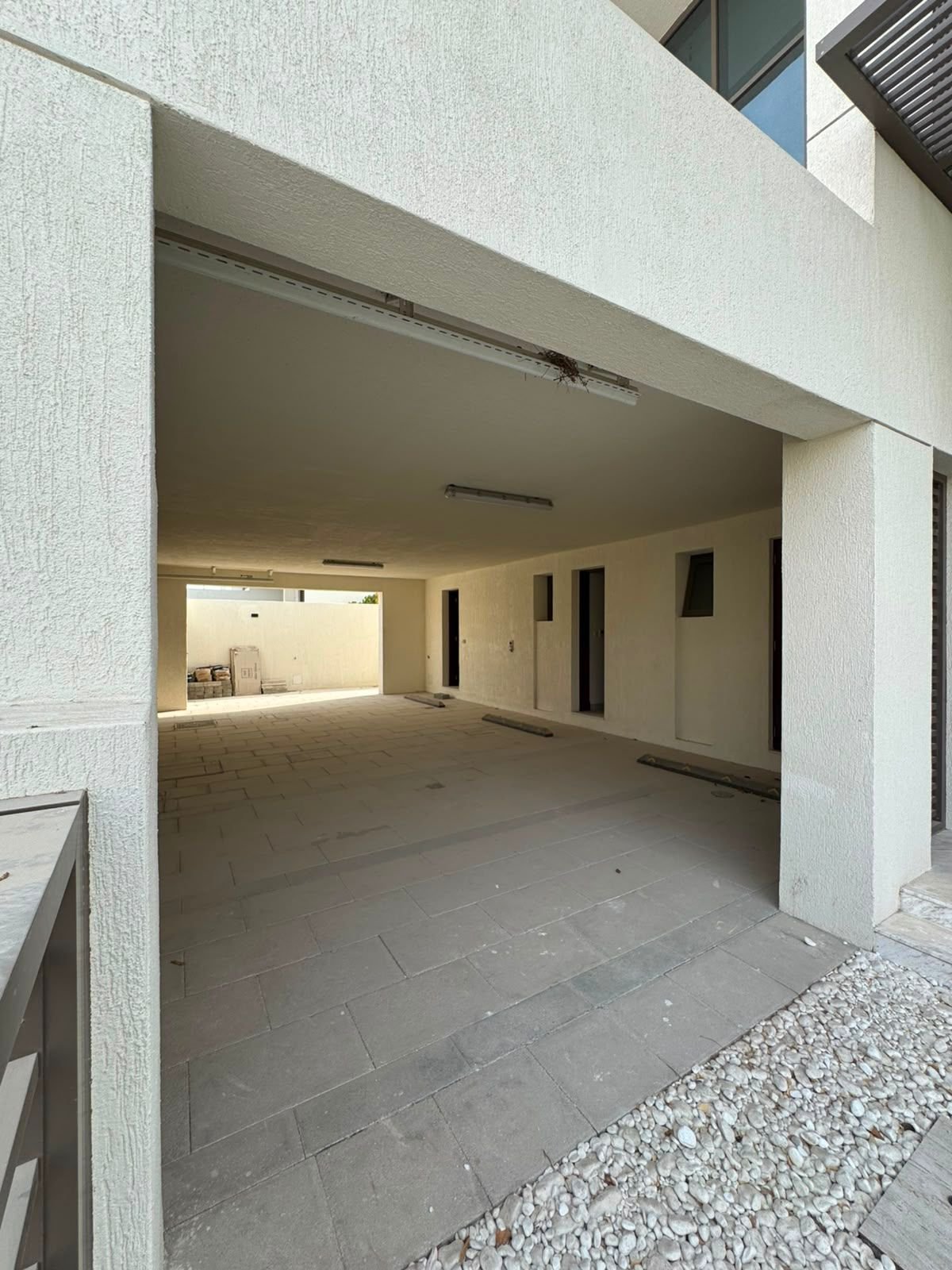 LUXURY 5BR + MAID’S | BRAND-NEW VILLA | DISTRICT ONE PHASE 3 | AED 21.5M presentation photo 9