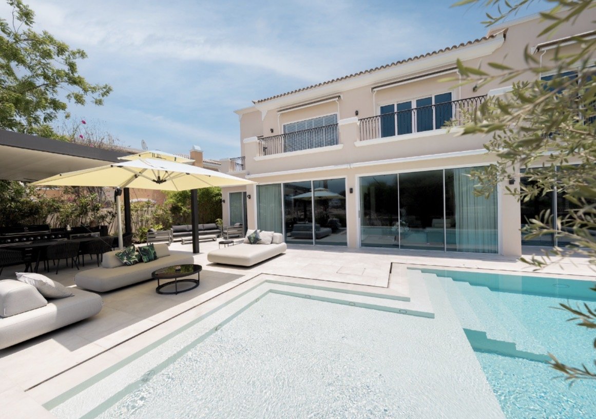 5BR Fully Renovated Golf Course Villa | Mirador presentation photo 6