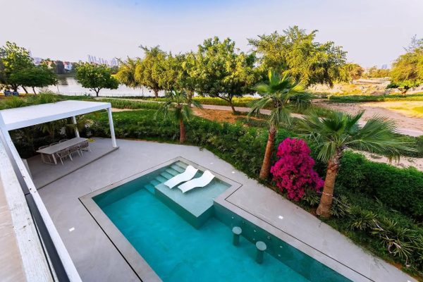 Ultra-Luxury Upgraded 5BR Villa